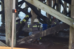 Pile-encapsulation-Lake-Salvador-2